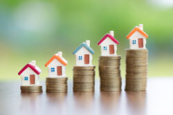 Hypotheekverstrekkers verhogen en masse de hypotheekrente